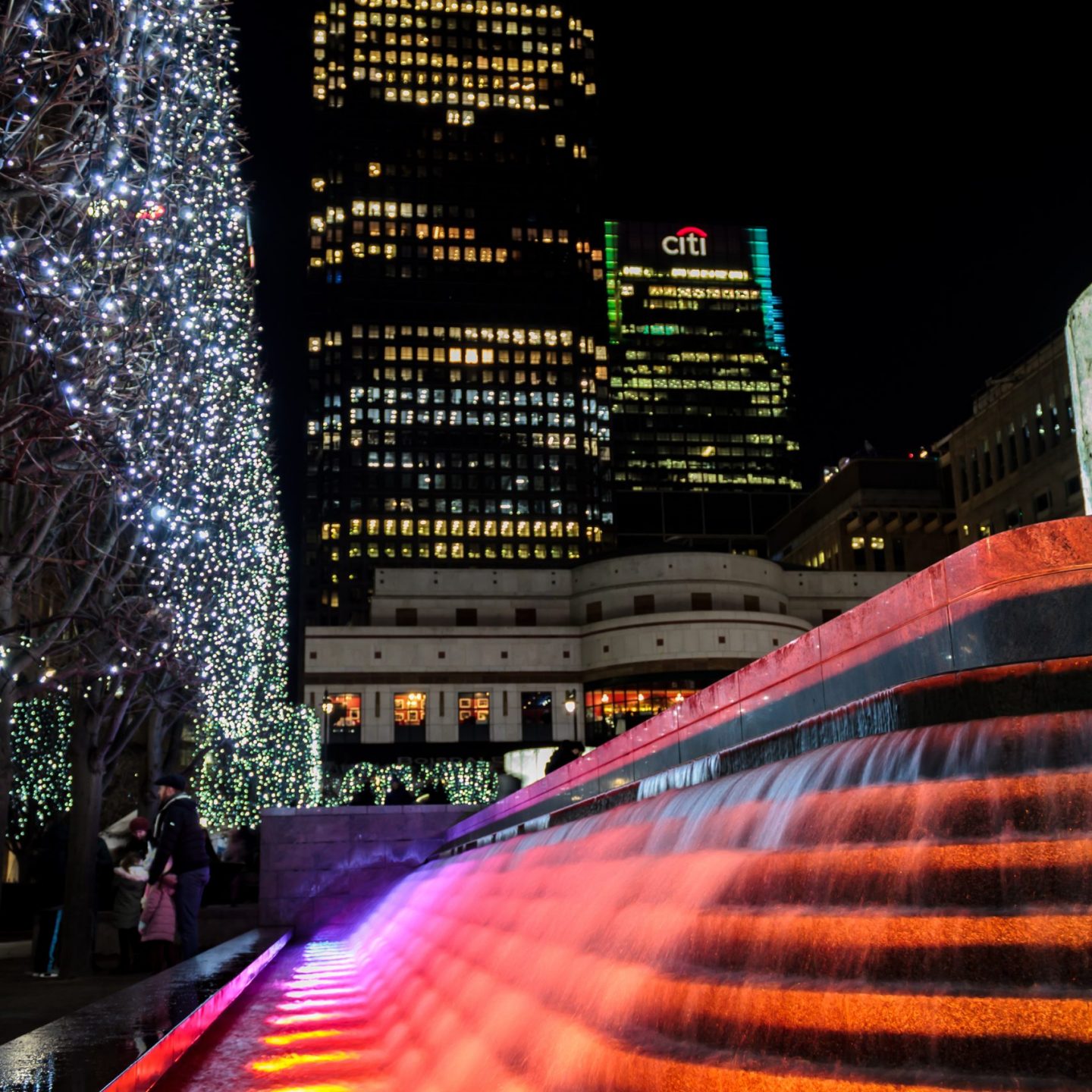 Canary Wharf Winter Lights 2020 - Liquid Sound, Cabot Square, by Entertainment Effects UK 2